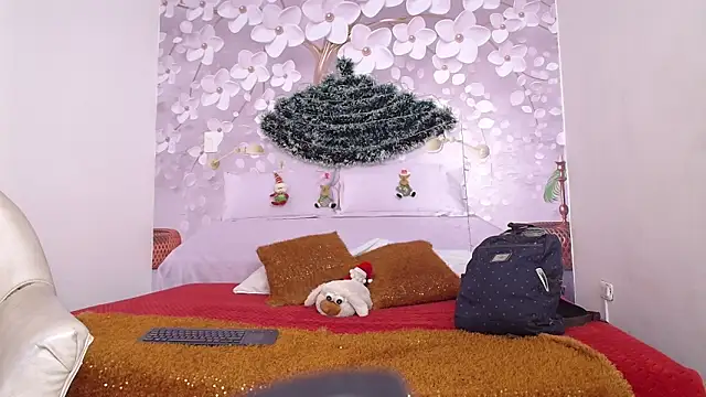 tammy 02  online show from 12/15/25, 01:15