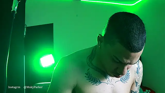 AlphaMasterXxx online show from 11/24/25, 03:56