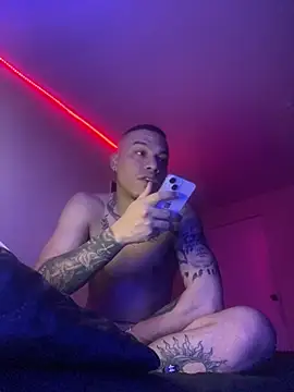 AlphaMasterXxx online show from 01/12/26, 10:09