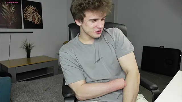 Ricky Becko online show from 10/02/25, 07:21