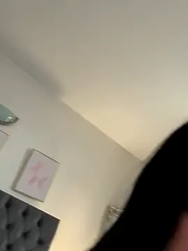 brunetteGirl274 online show from 10/18/25, 02:51