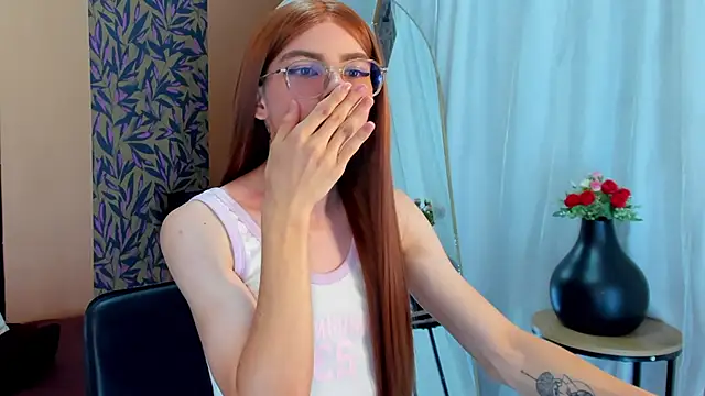 Snapshot of mysterius_boy chatting on 11/16/25, 08:36 mysterius boy online show from 11/16/25, 08:36