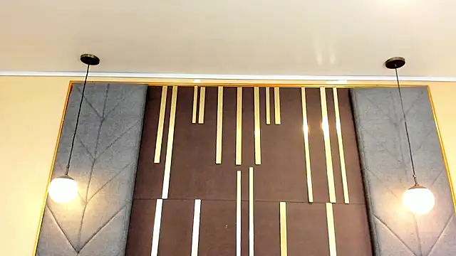 OliviGrace online show from 04/11/26, 09:08