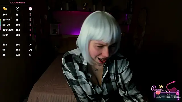 EvaCrosby online show from 03/12/26, 03:45