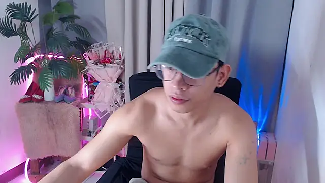 pinkcock froi2305 online show from 02/21/26, 02:56