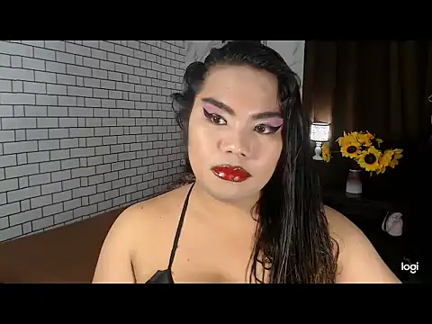 Snapshot of TSbrianaHugeCock chatting on 09/24/25, 05:16 TSbrianaHugeCock online show from 09/24/25, 05:16