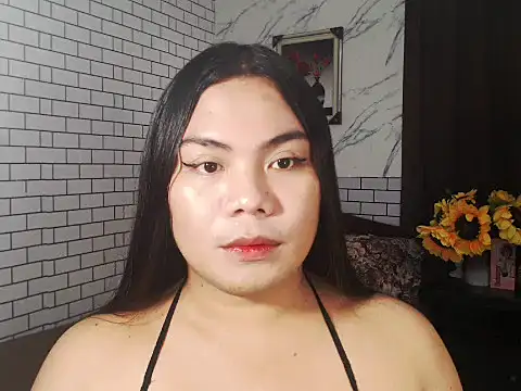 Snapshot of TSbrianaHugeCock chatting on 10/12/25, 06:40 TSbrianaHugeCock online show from 10/12/25, 06:40