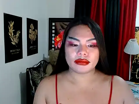 TSbrianaHugeCock online show from 04/16/26, 10:01