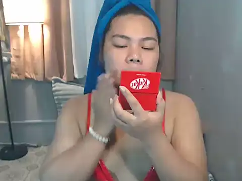 TSbrianaHugeCock online show from 07/04/26, 12:00