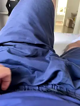 Novinho16cmz online show from 10/20/25, 04:07