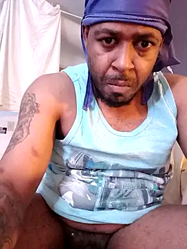 Nuttygmarley online show from 11/30/25, 10:08