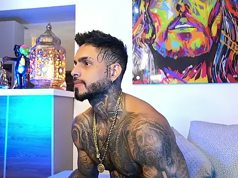 Snapshot of logan_hugh8 chatting on 09/09/25, 02:55 logan hugh8 online show from 09/09/25, 02:55