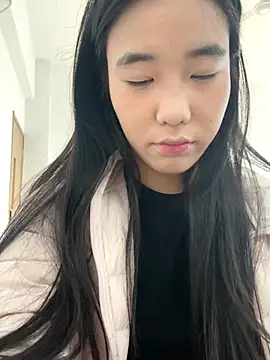 luluya1314 online show from 11/25/25, 05:29