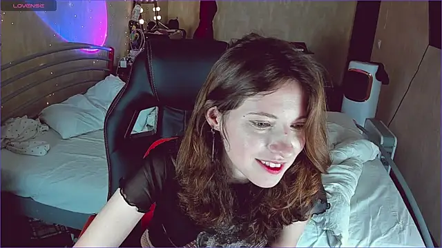 Snapshot of Agata_in_Wonderland chatting on 09/14/25, 09:36 Agata in Wonderland online show from 09/14/25, 09:36