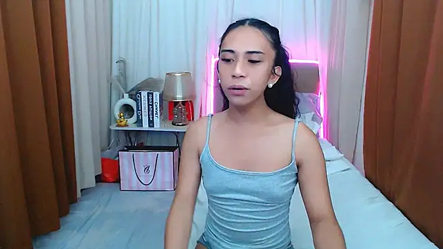 scarlet smith7 online show from 05/06/26, 01:57