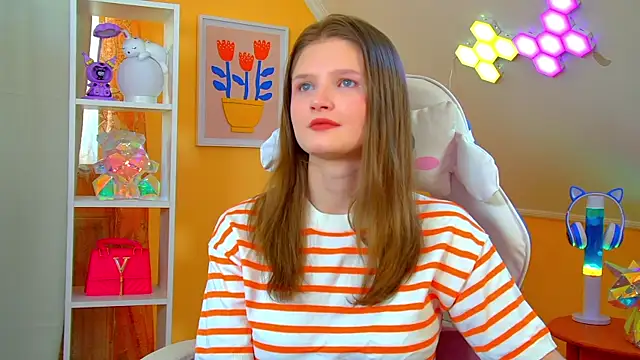 JaneRosen online show from 04/18/26, 06:39