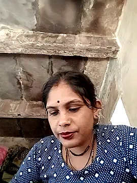 Snapshot of Chanchal_ji chatting on 10/08/25, 06:33 Chanchal ji online show from 10/08/25, 06:33