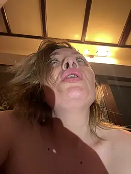 emmasweett11 online show from 03/25/26, 01:22