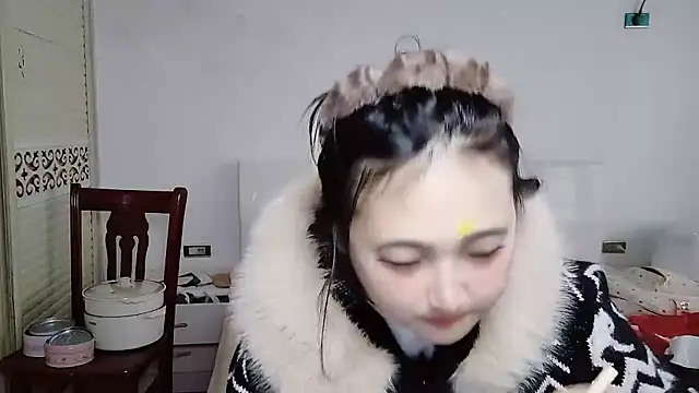 Snapshot of xxz98 chatting on 01/14/26, 01:00 xxz98 online show from 01/14/26, 01:00