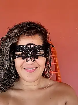 RaphinhaSanches online show from 10/06/25, 01:41