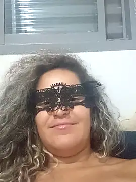 RaphinhaSanches online show from 12/04/25, 11:46