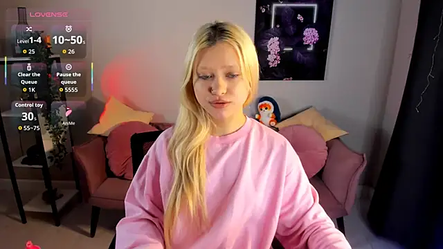 Millie Vanillies online show from 12/19/25, 01:29