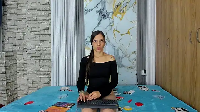 Snapshot of mybonnieandclyde303av chatting on 02/08/26, 12:36 mybonnieandclyde303av online show from 02/08/26, 12:36