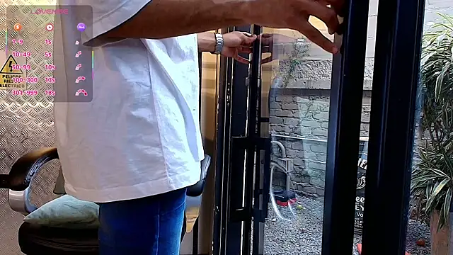 Snapshot of MarcusRain_ chatting on 09/13/25, 08:19 MarcusRain online show from 09/13/25, 08:19