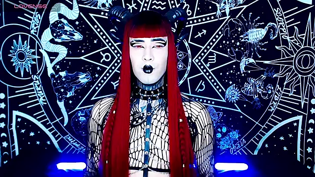 naomi satan online show from 09/28/25, 11:43