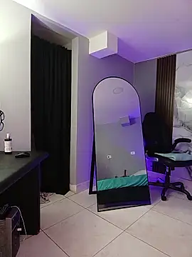 zafina 09 online show from 01/19/26, 09:57