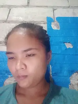 Snapshot of Sexy-Mama25 chatting on 12/15/25, 12:04 Sexy-Mama25 online show from 12/15/25, 12:04