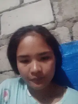 Snapshot of Sexy-Mama25 chatting on 12/15/25, 01:15 Sexy-Mama25 online show from 12/15/25, 01:15