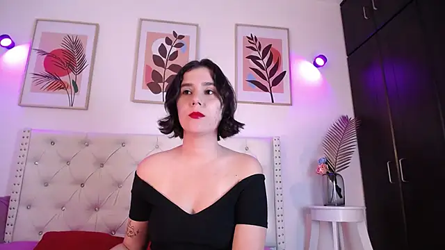 Snapshot of barbyehot chatting on 11/11/25, 01:16 barbyehot online show from 11/11/25, 01:16