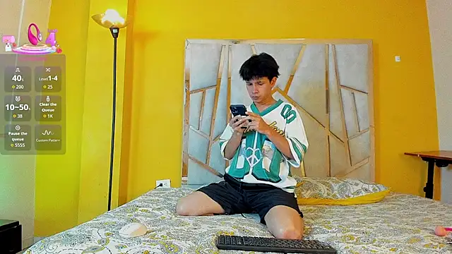 bjorn andresen  online show from 11/05/25, 08:09