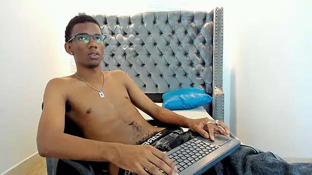 nero reyd online show from 11/18/25, 07:07