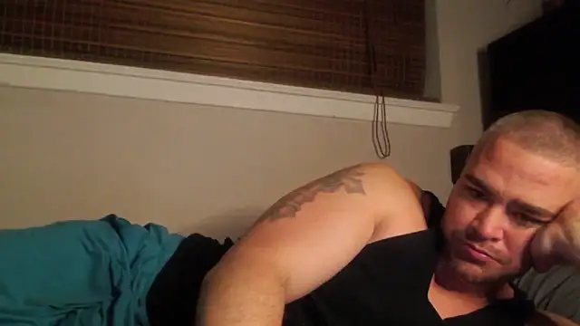 Snapshot of Dallasbest214 chatting on 09/22/25, 06:15 Dallasbest214 online show from 09/22/25, 06:15