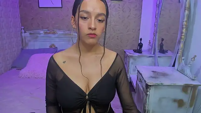 Snapshot of Salome_Smitth_1 chatting on 01/14/26, 08:25 Salome Smitth 1 online show from 01/14/26, 08:25