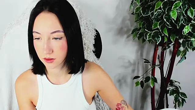 EileenMoores online show from 09/10/25, 06:02