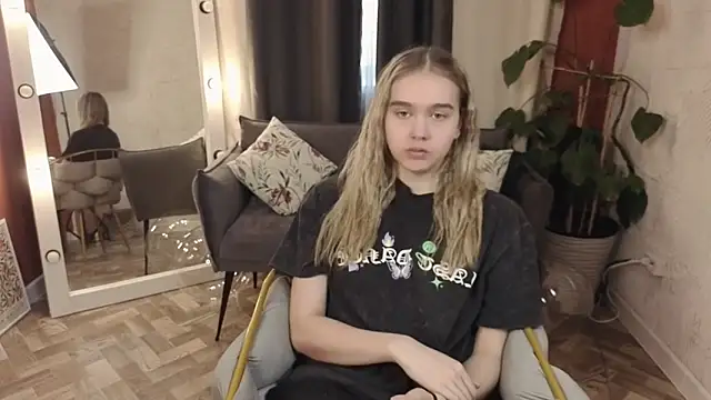 Vel1ka online show from 04/01/26, 01:41