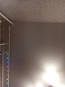 Vel1ka online show from 04/24/26, 03:47