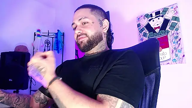 nicolastorres99 online show from 06/15/26, 01:41