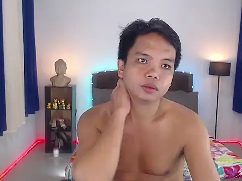 XExtraServiceManX online show from 11/05/25, 01:27