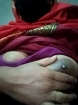 baddy8008 online show from 12/04/25, 04:59