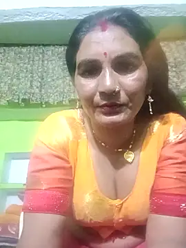 Snapshot of ZIVAA chatting on 03/08/26, 08:29 ZIVAA online show from 03/08/26, 08:29