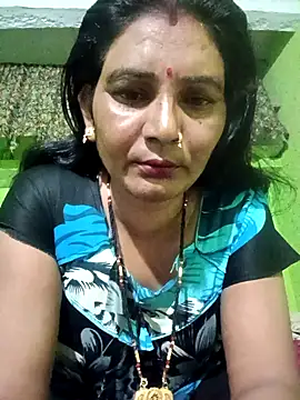 Snapshot of ZIVAA chatting on 04/23/26, 04:57 ZIVAA online show from 04/23/26, 04:57