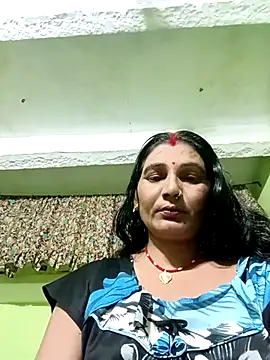 Snapshot of ZIVAA chatting on 05/01/26, 05:17 ZIVAA online show from 05/01/26, 05:17
