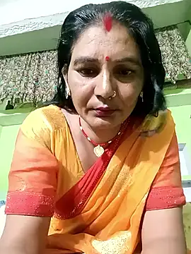 Snapshot of ZIVAA chatting on 05/11/26, 08:42 ZIVAA online show from 05/11/26, 08:42
