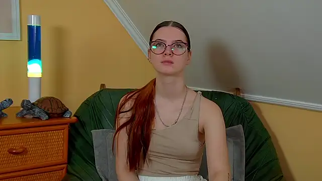 Snapshot of MelissaMays chatting on 10/07/25, 06:38 MelissaMays online show from 10/07/25, 06:38