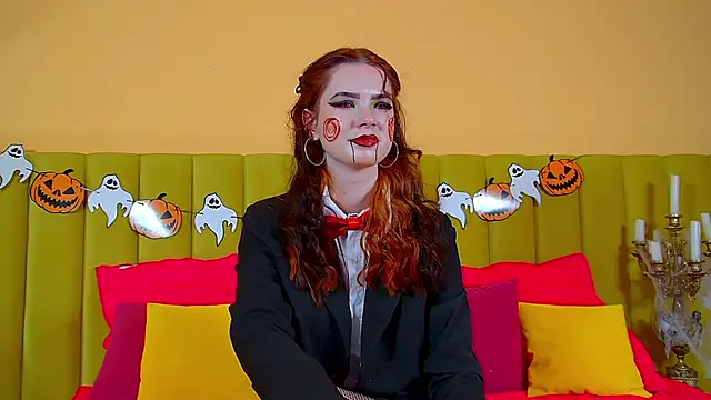 Snapshot of MelissaMays chatting on 10/31/25, 06:42 MelissaMays online show from 10/31/25, 06:42