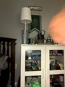 dieseldame1313 online show from 10/10/25, 04:44